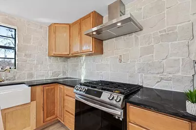 3101 Parvia Avenue, Dallas, TX 75212 - Photo 9