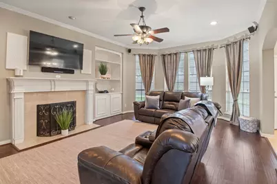 3625 Cimarron Drive, Carrollton, TX 75007 - Photo 9
