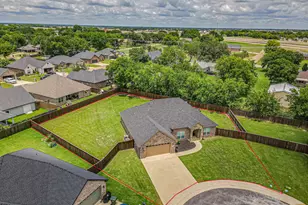 533 Limestone Cir, Mabank, TX 75147 - Photo 27