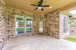 533 Limestone Cir, Mabank, TX 75147 - Photo 17