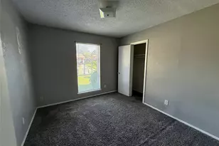10017 Mill Valley Ln, Dallas, TX 75217 - Photo 5