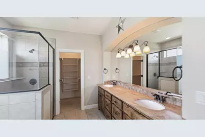 608 Donna Circle, Granbury, TX 76049 - Photo 31