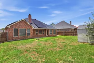 608 Donna Cir, Granbury, TX 76049 - Photo 11