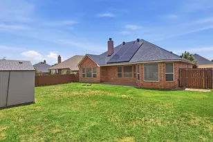 608 Donna Cir, Granbury, TX 76049 - Photo 9