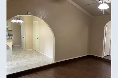 2310 Dartmouth Drive, Arlington, TX 76015 - Photo 13