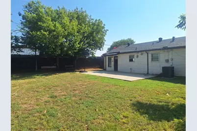 1225 Harrison Lane, Hurst, TX 76053 - Photo 25