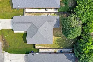 4902 Rimwood Dr, Balch Springs, TX 75180 - Photo 25