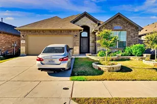 11057 Temple Gdns Trl, Fort Worth, TX 76052 - Photo 1