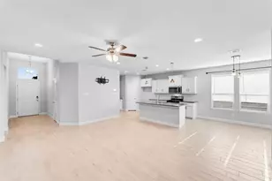 11057 Temple Gdns Trl, Fort Worth, TX 76052 - Photo 9