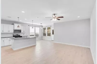 11057 Temple Gardens Trail, Fort Worth, TX 76052 - Photo 7