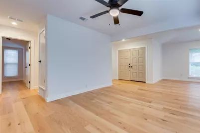 5014 Roundtable Lane, Garland, TX 75044 - Photo 3