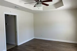 1001 Meadow Creek Dr, Allen, TX 75002 - Photo 11
