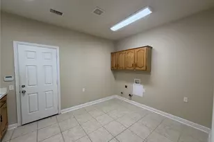 1001 Meadow Creek Dr, Allen, TX 75002 - Photo 9