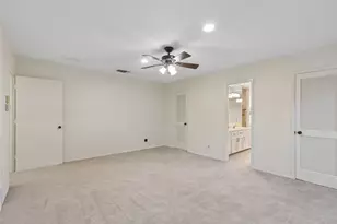 2022 Winter Sunday Way, Arlington, TX 76012 - Photo 17