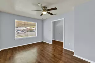 2203 Granada Dr, Irving, TX 75060 - Photo 5