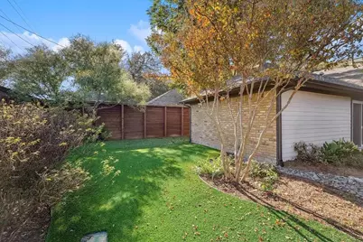 7738 Lemmonwood Drive, Dallas, TX 75231 - Photo 27