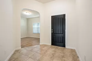 916 Hawks Wy, Argyle, TX 76226 - Photo 5