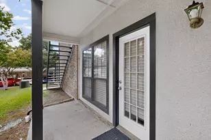 2835 Keller Springs Rd, Carrollton, TX 75006 - Photo 23