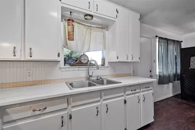 406 S Narcissus, Kosse, TX 76653 - Photo 5