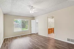 2608 Green Ridge St, Fort Worth, TX 76133 - Photo 13