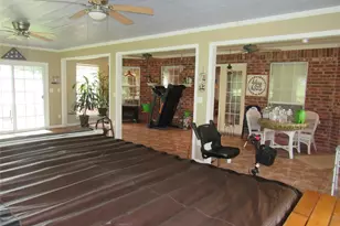 404 Co Rd 260, Gainesville, TX 76240 - Photo 25