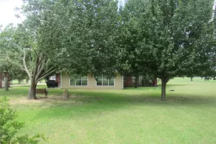 404 Co Rd 260, Gainesville, TX 76240 - Photo 7