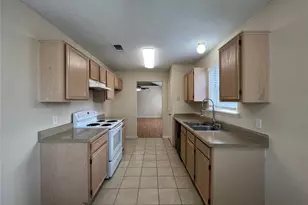 2213 Rolling Creek Run, Fort Worth, TX 76108 - Photo 5