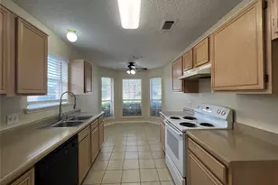 2213 Rolling Creek Run, Fort Worth, TX 76108 - Photo 3
