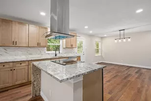 9795 Twin Creek Cir, Dallas, TX 75228 - Photo 11