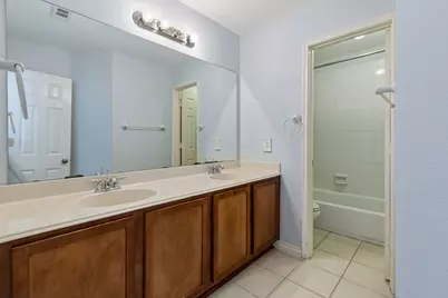 2715 Columbus, Grand Prairie, TX 75054 - Photo 15