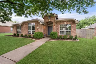 1523 Hamilton Dr, Cedar Hill, TX 75104 - Photo 1