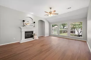 1523 Hamilton Dr, Cedar Hill, TX 75104 - Photo 9
