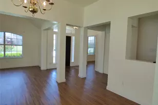 3904 Valez Dr, Carrollton, TX 75007 - Photo 5