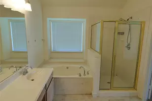 3904 Valez Dr, Carrollton, TX 75007 - Photo 21