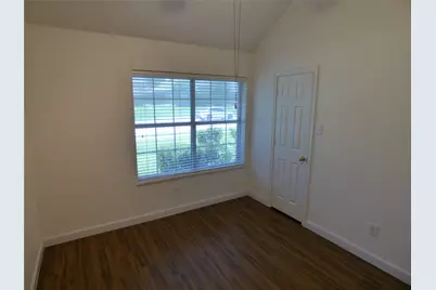 3904 Valez Drive, Carrollton, TX 75007 - Photo 25