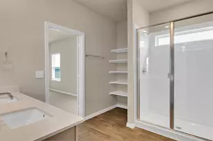3681 Zenith Dr, Grand Prairie, TX 75052 - Photo 9