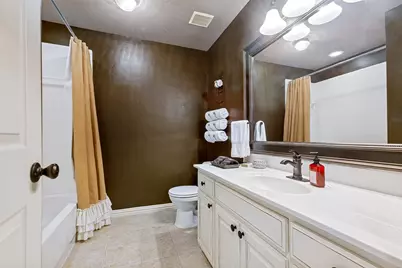2505 Valley Glen Court, Carrollton, TX 75010 - Photo 35