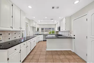5806 Smoke Glass Trail, Dallas, TX 75252 - Photo 5