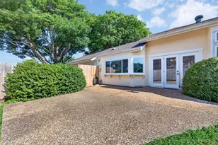5806 Smoke Glass Trail, Dallas, TX 75252 - Photo 29