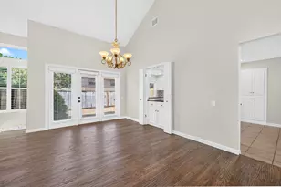 5806 Smoke Glass Trail, Dallas, TX 75252 - Photo 13
