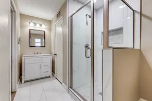 7739 La Manga Dr, Dallas, TX 75248 - Photo 17