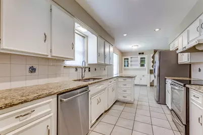 7739 La Manga Drive, Dallas, TX 75248 - Photo 7
