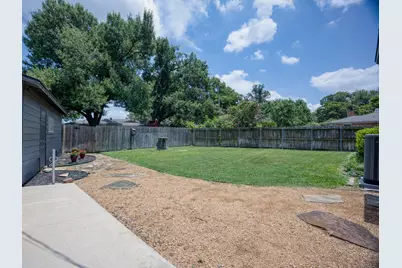 305 Martha Manor, Richardson, TX 75081 - Photo 33