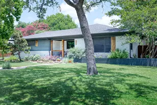 305 Martha Manor, Richardson, TX 75081 - Photo 3