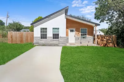 5811 Lake Granbury Trail, Granbury, TX 76048 - Photo 1