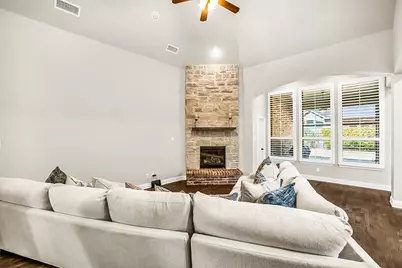 6913 Barolo Drive, Rowlett, TX 75088 - Photo 9