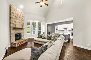 6913 Barolo Dr, Rowlett, TX 75088 - Photo 11