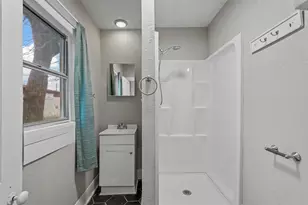 906 E Houston St, Sherman, TX 75092 - Photo 23