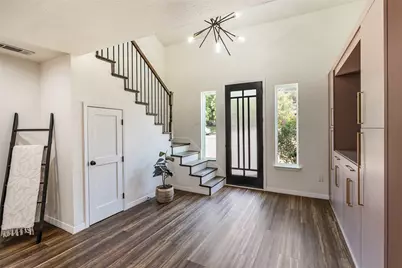 2107 Elmwood Boulevard, Dallas, TX 75224 - Photo 5