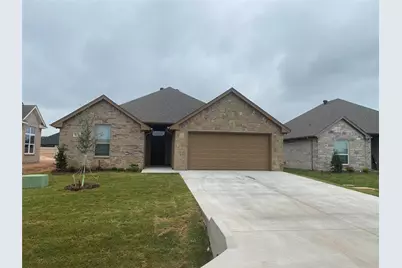 3318 White Horse Drive, Granbury, TX 76049 - Photo 1